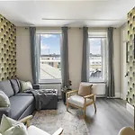 Comfort Heaven Ctr London Next Buckingham Palace